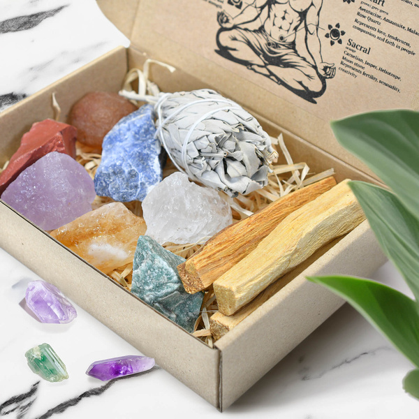 Set de pietre naturale, cristale și tămâie - ezoterism, yoga, meditație