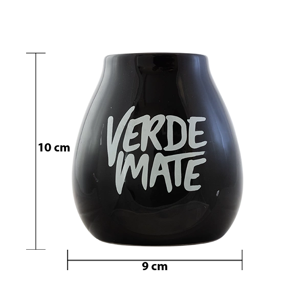 Dimensiunile cănii ceramice pentru mate Verde Mate: înălțime 10 cm, diametru 9 cm